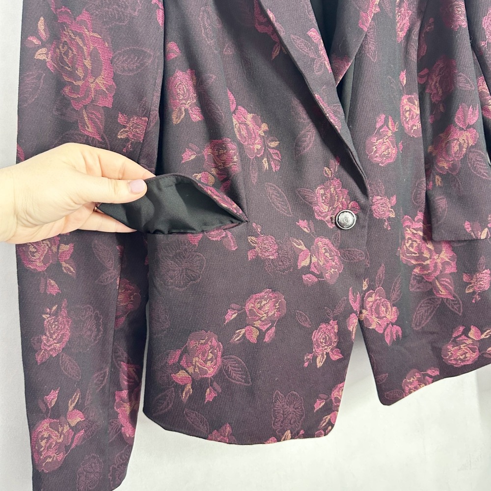 WHBM Burgundy Floral Rose Single Button Blazer Women's Size 12 gold crest button - Picture 3 of 14